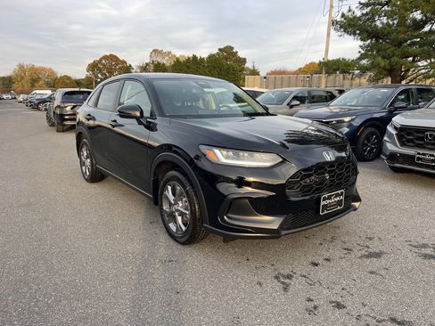 New 2026 Honda HR-V LX image 4