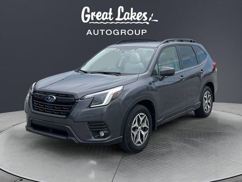 Used 2024 Subaru Forester Premium image 1