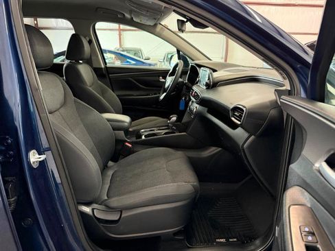 Used 2019 Hyundai Santa Fe SE FWD image 19