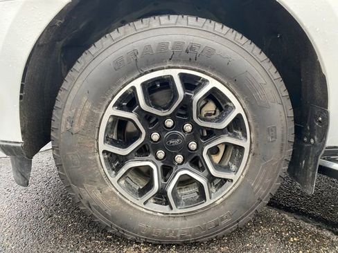 Used 2020 Ford Expedition XLT w/ Equipment Group 202A image 21