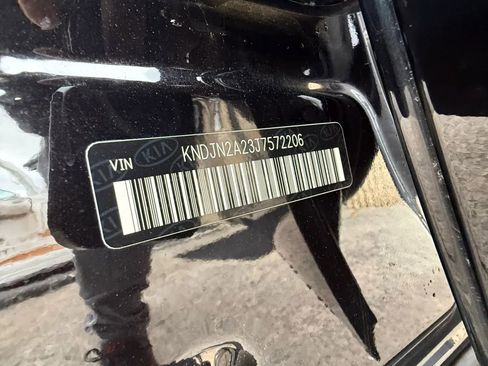 Used 2018 Kia Soul image 30