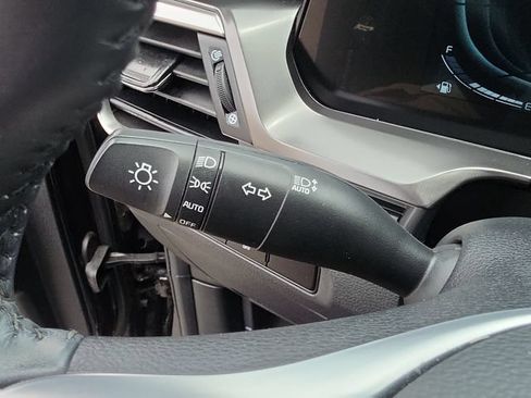 Used 2024 Kia Telluride S FWD image 23