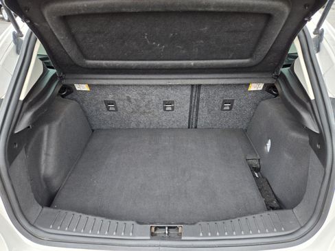 Used 2015 Ford Focus Titanium w/ Titanium Cold Weather Package FWD image 10