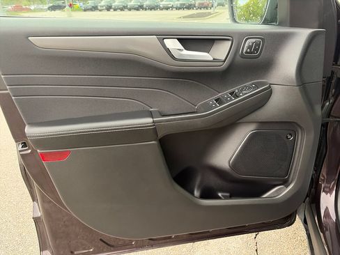 Used 2023 Ford Escape Active w/ Tech Pack #2 FWD image 14