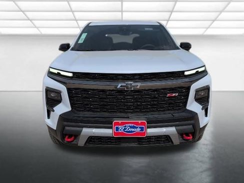 New 2026 Chevrolet Traverse Z71 w/ Enhanced Driving Package AWD/4WD image 29