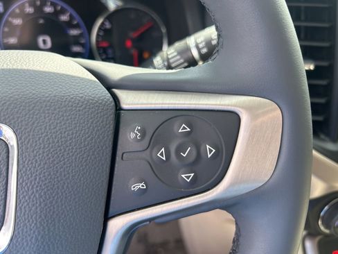 Used 2023 GMC Acadia Denali w/ Denali Ultimate Package image 49