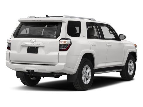 Used 2017 Toyota 4Runner SR5 Premium RWD image 5