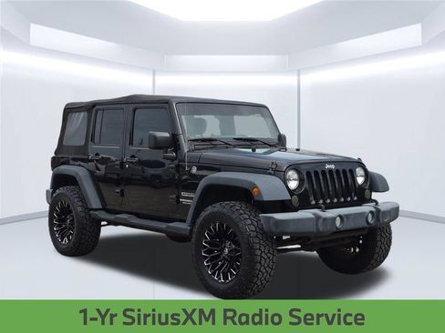 Used 2017 Jeep Wrangler Unlimited Sport w/ Quick Order Package 23S AWD/4WD image 9
