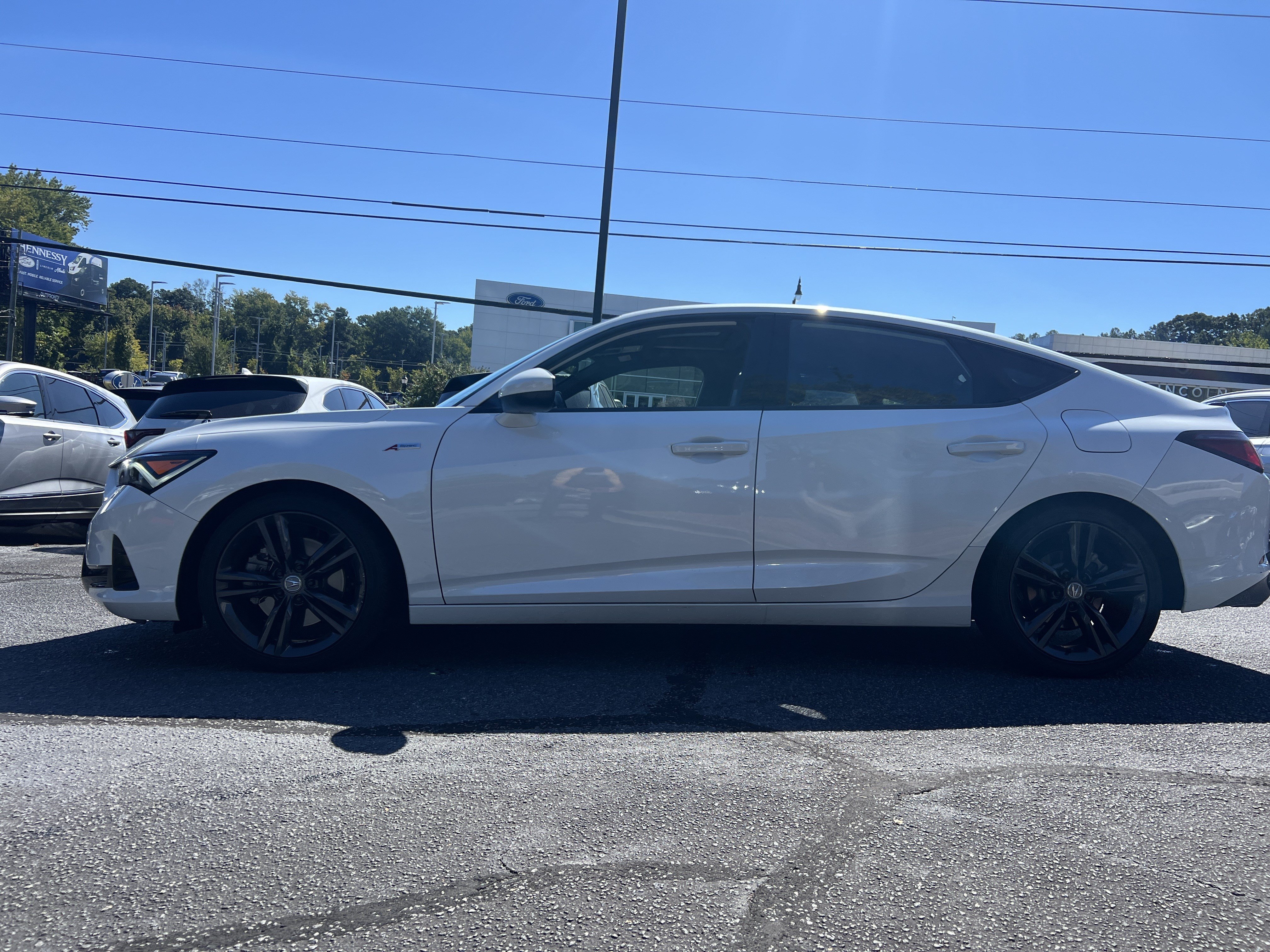 Used 2024 Acura Integra A-Spec FWD image 2