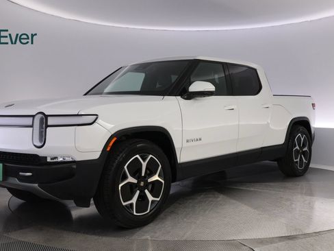 Used 2023 Rivian R1T Adventure Dual AWD/4WD image 2