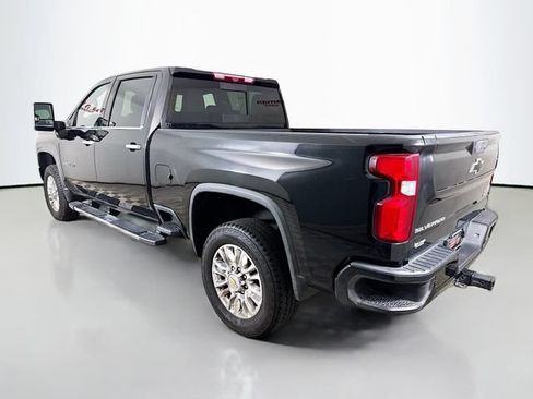 Used 2023 Chevrolet Silverado 2500 High Country w/ Z71 Off-Road Package AWD/4WD image 5