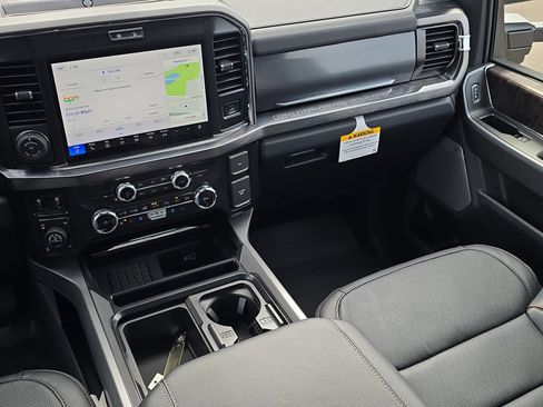 New 2026 Ford F250 Lariat w/ Tremor Off-Road Package image 34