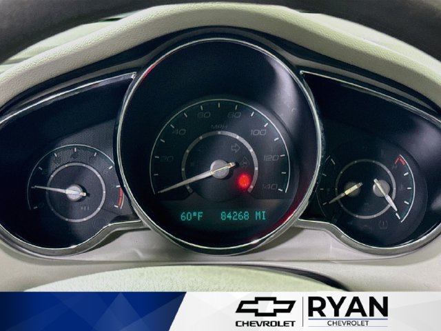 Used 2011 Chevrolet Malibu LS FWD image 12