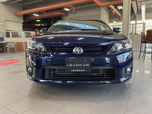 Used 2011 Scion tC FWD image 29