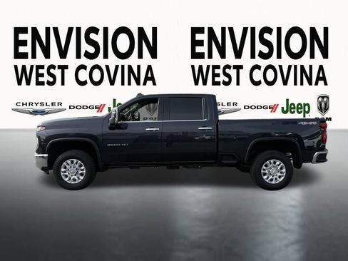 Used 2024 Chevrolet Silverado 2500 LTZ image 6