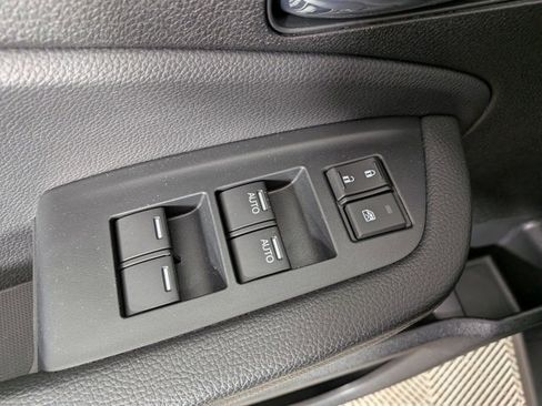 Used 2021 Honda Pilot Touring image 14