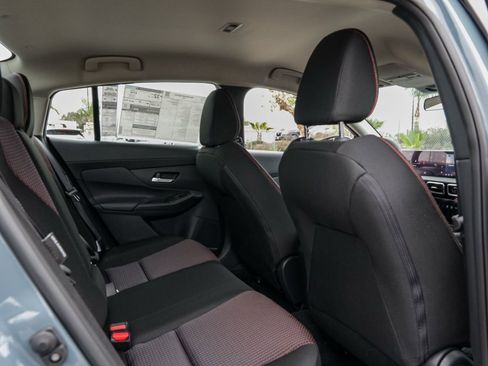 New 2026 Nissan Sentra SR w/ Floor Mat Package FWD image 22