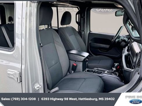 Used 2022 Jeep Wrangler Unlimited Sport image 6