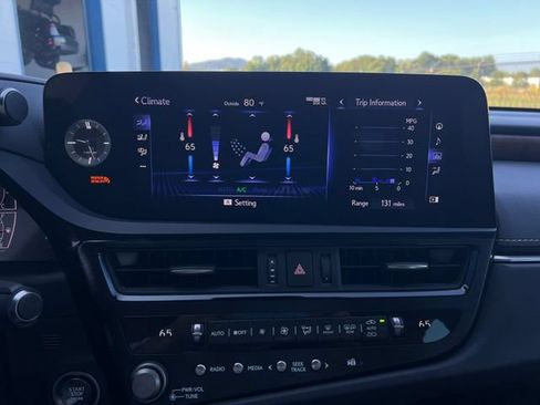Used 2022 Lexus ES 350 w/ Premium Package FWD image 24