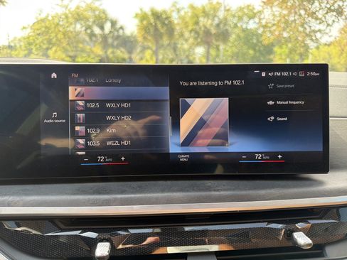 Used 2023 BMW X7 xDrive40i image 23