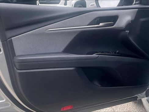 Used 2025 Toyota Camry LE w/ Convenience Package FWD image 21