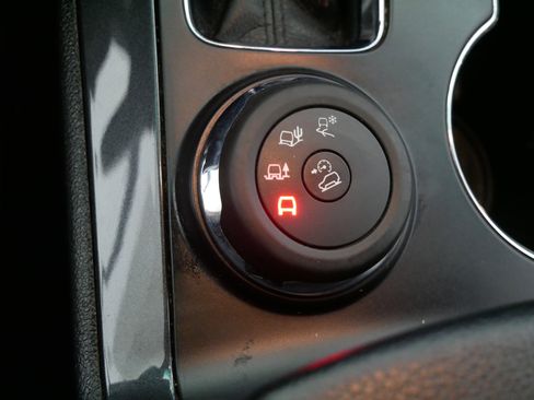 Used 2017 Ford Explorer Sport w/ Equipment Group 401A image 30