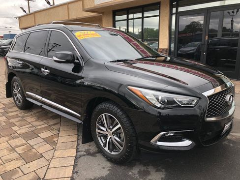 Used 2017 INFINITI QX60 Luxe w/ Premium Plus Package AWD/4WD image 8