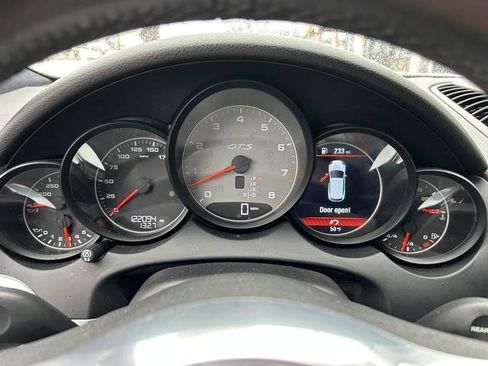 Used 2013 Porsche Cayenne GTS image 19