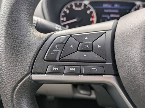 Used 2022 Nissan Altima 2.5 SV image 19