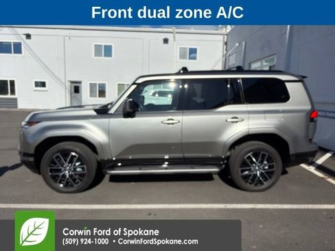 Used 2024 Lexus GX 550 w/ Cold Area Package AWD/4WD image 4