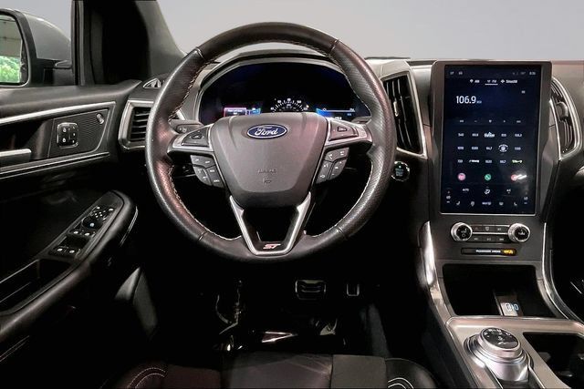 Used 2023 Ford Edge ST AWD/4WD image 5