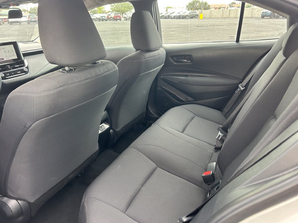 Used 2025 Toyota Corolla LE FWD image 24