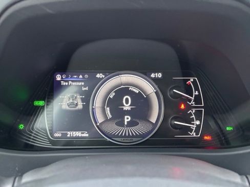 Used 2023 Lexus UX 250h AWD w/ Premium Package image 17