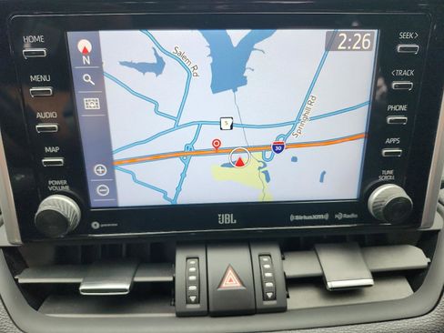 Used 2020 Toyota RAV4 XSE AWD/4WD image 18