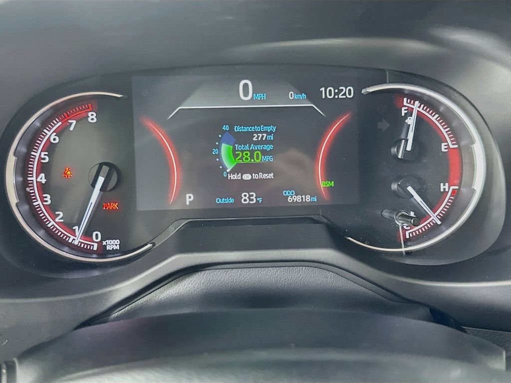 Used 2024 Toyota RAV4 XLE Premium FWD image 26