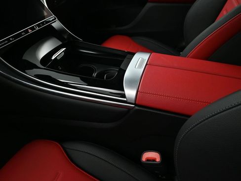 Used 2024 Mercedes-Benz GLC 43 AMG GLC 43 AMG image 21