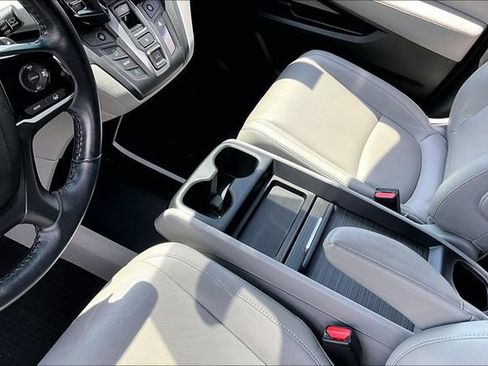 Used 2020 Honda Odyssey EX-L image 18