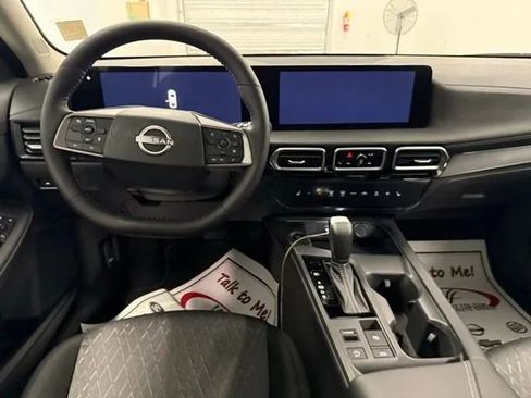 New 2026 Nissan Sentra SV w/ SV Convenience Package image 16