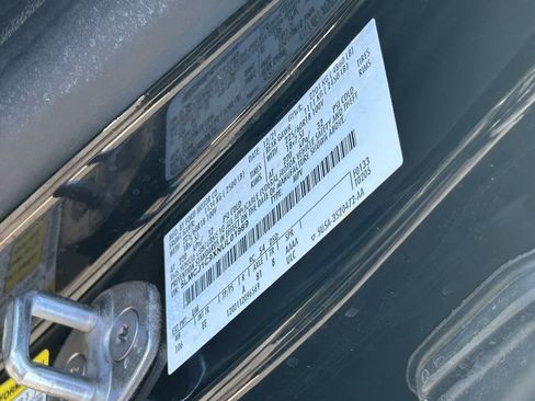 Used 2022 Lincoln Corsair FWD image 34