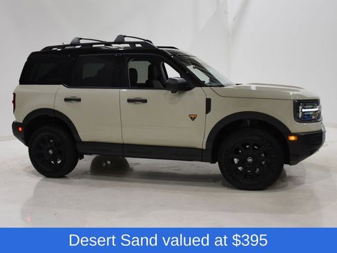 Used 2025 Ford Bronco Sport Badlands image 3