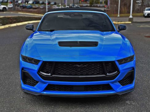 Used 2025 Ford Mustang GT Premium w/ GT Performance Package RWD image 7