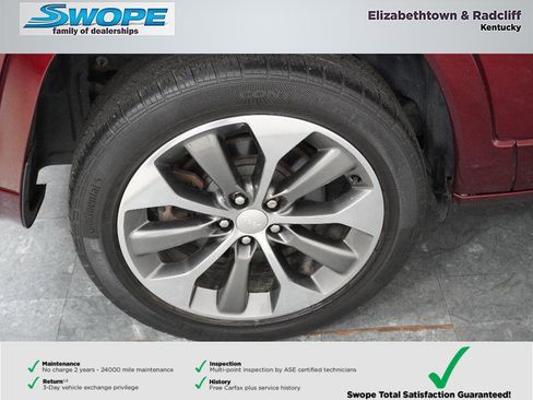 Used 2019 Jeep Cherokee Overland image 24