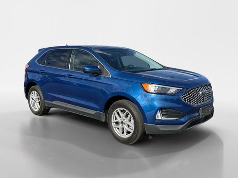 Used 2023 Ford Edge SEL w/ Convenience Package AWD/4WD image 9