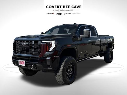 Used 2024 GMC Sierra 3500 Denali Ultimate image 3