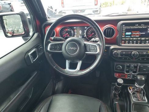 Used 2021 Jeep Wrangler Unlimited Rubicon AWD/4WD image 12