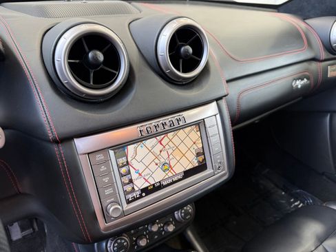 Used 2012 Ferrari California RWD image 39
