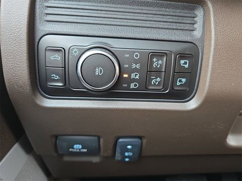 New 2026 Ford F250 King Ranch w/ Chrome Package image 24