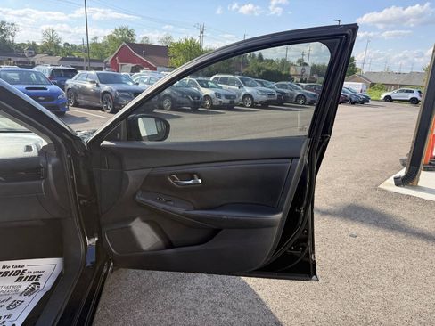Used 2020 Nissan Sentra SV FWD image 19
