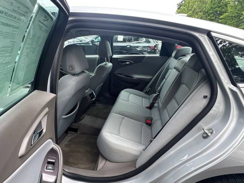 Used 2018 Chevrolet Malibu Hybrid FWD image 23