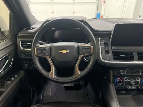 Used 2024 Chevrolet Tahoe High Country image 11